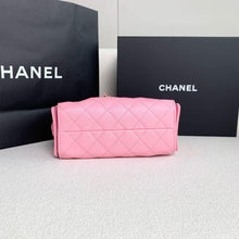 Load image into Gallery viewer, Chanel 25 mini pink caviar, gold hdw
