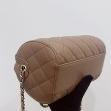 Load image into Gallery viewer, Chanel boston bag 25p brown caviar, microchip