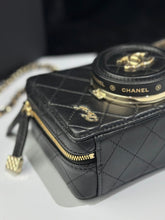 Load image into Gallery viewer, Chanel black lambskin Coco Click bag with light gold hdw