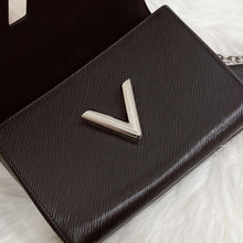 Load image into Gallery viewer, Louis Vuitton black twist MM with silver hdw