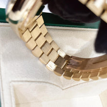 Load image into Gallery viewer, Rare Vintage Rolex Day-Date 18048 36mm 18K Yellow Gold Diamond Champagne Dial Watch