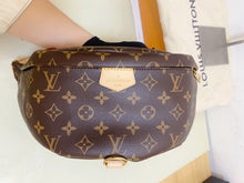 Load image into Gallery viewer, Louis Vuitton classic monogram bum bag