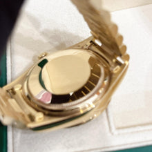 Load image into Gallery viewer, Rare Vintage Rolex Day-Date 18048 36mm 18K Yellow Gold Diamond Champagne Dial Watch