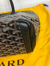 Load image into Gallery viewer, Goyard black Artois PM with zipper