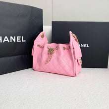 Load image into Gallery viewer, Chanel 25 mini pink caviar, gold hdw