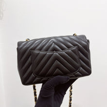 Load image into Gallery viewer, Chanel black mini calfskin chevron, with gold hdw
