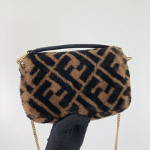 Load image into Gallery viewer, Fendi mini baguette, gold hdw