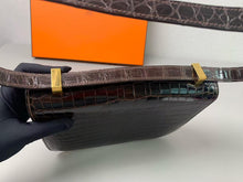 Load image into Gallery viewer, Hermes Vintage Constance 23, brown crocodile