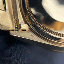 Load image into Gallery viewer, Rare Vintage Rolex Day-Date 18048 36mm 18K Yellow Gold Diamond Champagne Dial Watch