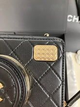 Load image into Gallery viewer, Chanel black lambskin Coco Click bag with light gold hdw