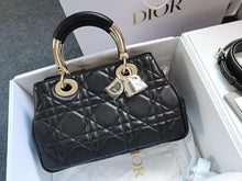 Load image into Gallery viewer, Dior 95.22bag medium black