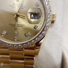 Load image into Gallery viewer, Rare Vintage Rolex Day-Date 18048 36mm 18K Yellow Gold Diamond Champagne Dial Watch