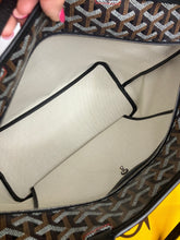 Load image into Gallery viewer, Goyard black Artois PM with zipper