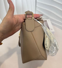 Load image into Gallery viewer, Loewe small puzzle bag, sand, gold hdw