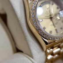 Load image into Gallery viewer, Rare Vintage Rolex Day-Date 18048 36mm 18K Yellow Gold Diamond Champagne Dial Watch