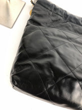 Load image into Gallery viewer, Chanel 22 medium black calfskin, gold hdw