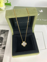 Load image into Gallery viewer, Van Cleef & Arpels 2021 (VCA) 18k gold white mop necklace, vintage Alhambra.