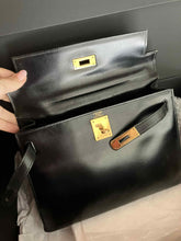 Load image into Gallery viewer, Hermes Vintage black box Kelly 28, gold hdw.