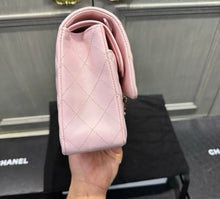 Load image into Gallery viewer, Chanel 22s pink medium caviar with light gold hardware