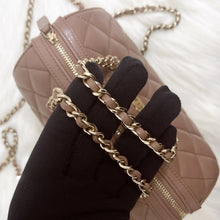 Load image into Gallery viewer, Chanel boston bag 25p brown caviar, microchip