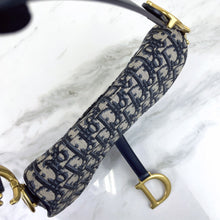 Load image into Gallery viewer, Dior blue oblique monogram jacquard medium saddle bag, with gold hardware