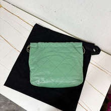 Load image into Gallery viewer, Chanel 22 small green with gold hdw