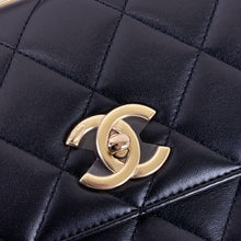 Load image into Gallery viewer, Chanel black trendy in small lambskin, Rose gold hardware
