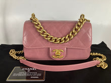 Load image into Gallery viewer, Chanel mauve pink quilted calfskin flap with gold hdw