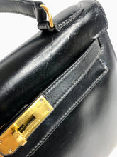 Load image into Gallery viewer, Hermes Vintage black box Kelly 28, gold hdw.