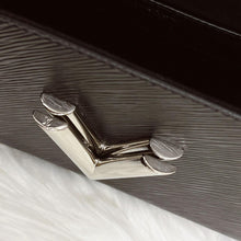 Load image into Gallery viewer, Louis Vuitton black twist MM with silver hdw