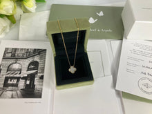 Load image into Gallery viewer, Van Cleef & Arpels 2021 (VCA) 18k gold white mop necklace, vintage Alhambra.