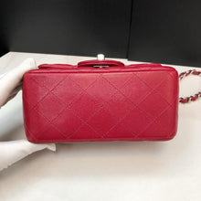 Load image into Gallery viewer, Chanel mini square 17cm red caviar, silver hdw