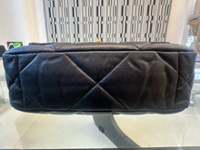 Load image into Gallery viewer, Chanel 19 in black lambskin, gold hdw