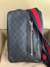 Load image into Gallery viewer, Gucci GG supreme sling crossbody