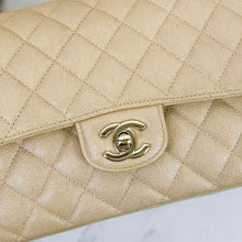Load image into Gallery viewer, Chanel pearl beige medium caviar, with gold hdw
