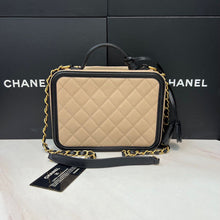 Load image into Gallery viewer, Chanel two tone vanity case medium