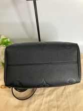Load image into Gallery viewer, Louis Vuitton black empriente giant monogram speedy bandoulière 25