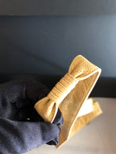 Load image into Gallery viewer, Chanel beige caviar vintage 24k gold hdw shoulder bag