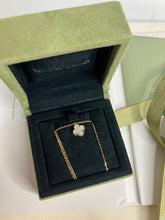 Load image into Gallery viewer, Van Cleef & Arpels 2022 (VCA) 18k gold white mother of pearl necklace, sweet size