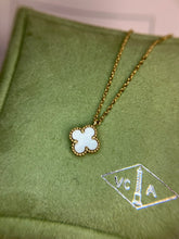 Load image into Gallery viewer, Van Cleef & Arpels 2022 (VCA) 18k gold white mother of pearl necklace, sweet size