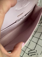 Load image into Gallery viewer, Rare Chanel 21s pink caviar medium classic flap, light gold champagne hdw