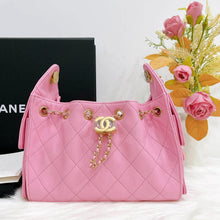 Load image into Gallery viewer, Chanel 25 mini pink caviar, gold hdw