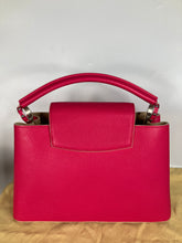 Load image into Gallery viewer, Louis Vuitton capucines PM pink taurillon leather, silver hdw
