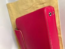 Load image into Gallery viewer, Louis Vuitton capucines PM pink taurillon leather, silver hdw