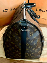 Load image into Gallery viewer, Louis Vuitton keepall 55 bandoliere, mongram macassar with black trim