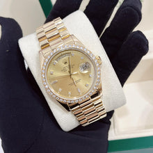 Load image into Gallery viewer, Rare Vintage Rolex Day-Date 18048 36mm 18K Yellow Gold Diamond Champagne Dial Watch