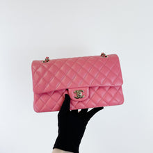 Load image into Gallery viewer, Chanel pink caviar medium classic, gold hdw 28 series
