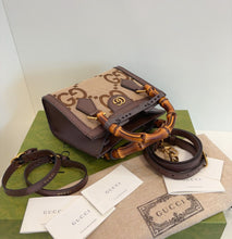 Load image into Gallery viewer, Gucci Diana mini bag
