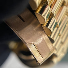 Load image into Gallery viewer, Rare Vintage Rolex Day-Date 18048 36mm 18K Yellow Gold Diamond Champagne Dial Watch
