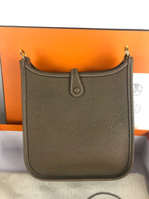 Load image into Gallery viewer, Hermes mini Evelyn, PHW
